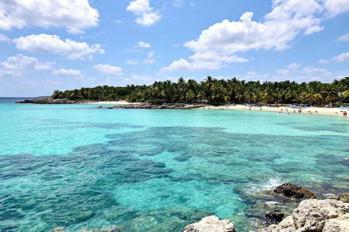 Découvrez ce paradis tropical caché en France encore épargné par le tourisme de masse