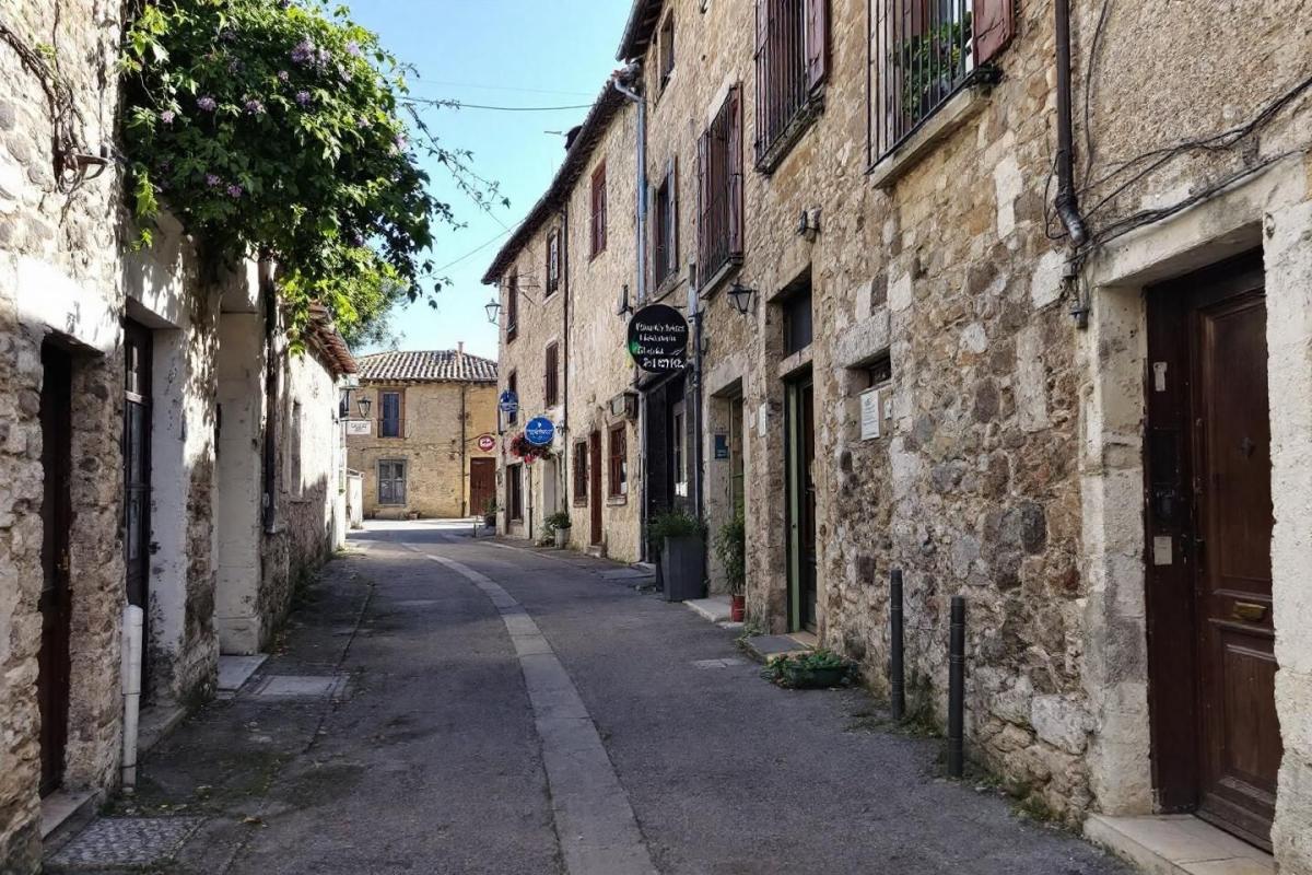 Retraite de rêve" : Ce village provençal secret que tous les citadins s'arrachent