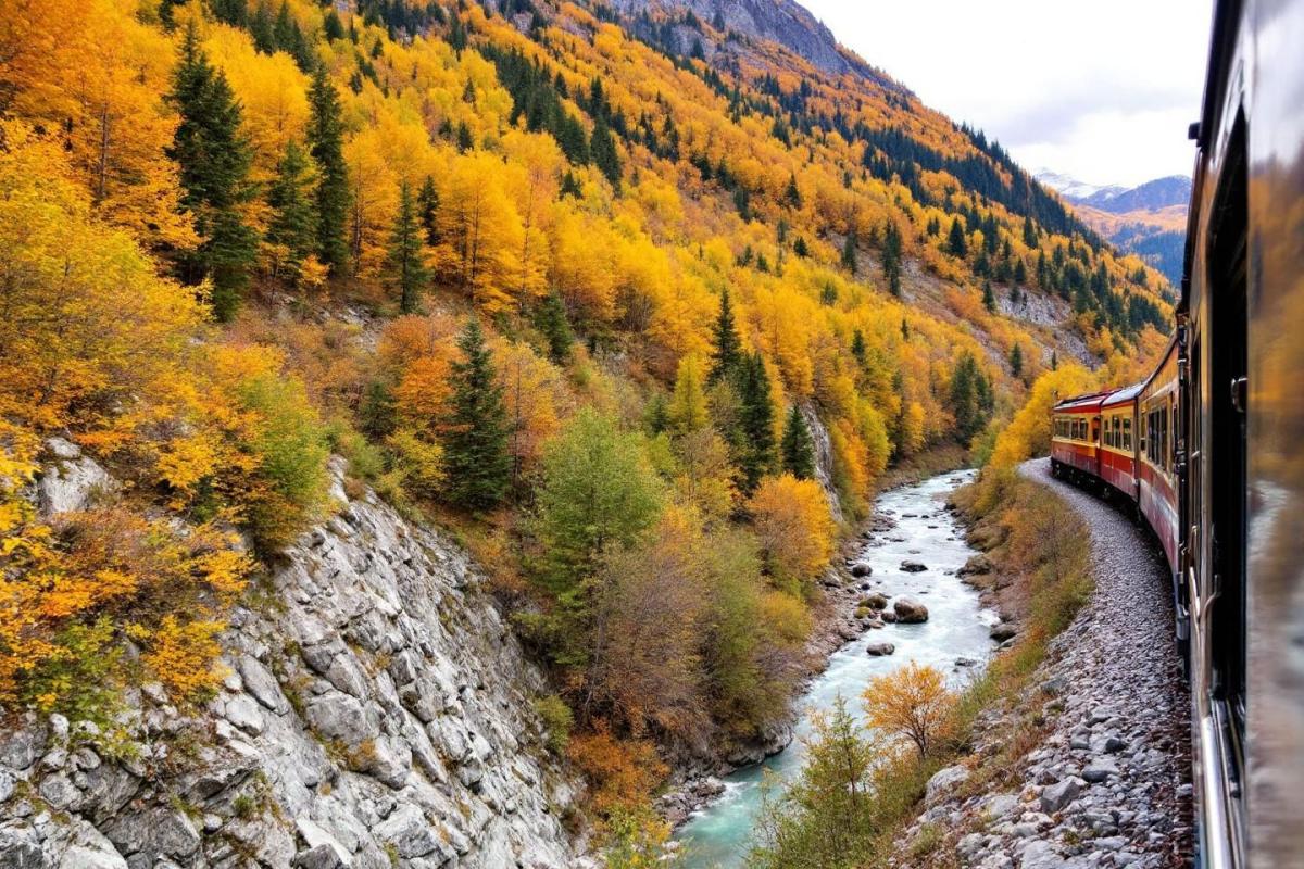 Ce train élu meilleur au monde vous offre des paysages d'automne à couper le souffle