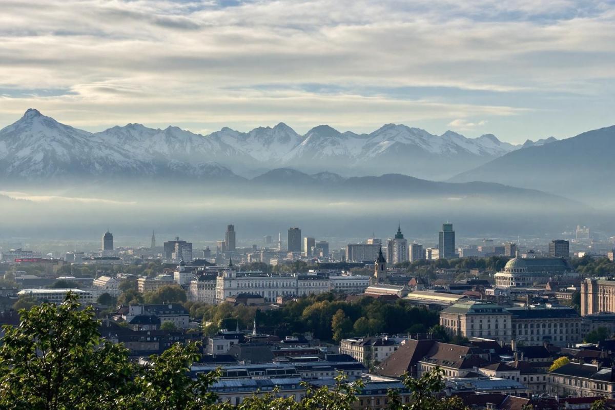 Cette ville des Alpes cachée surprend : pourquoi on la surnomme la "petite Rome" ?